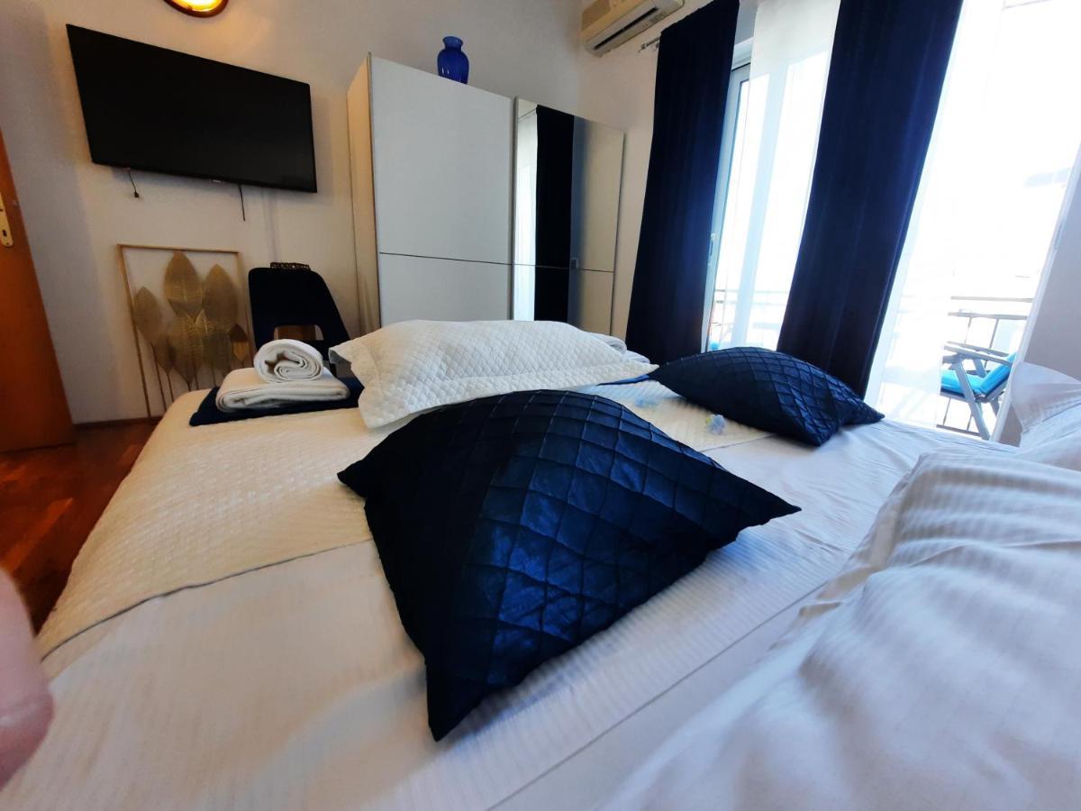 Apartment Sweet Blue *